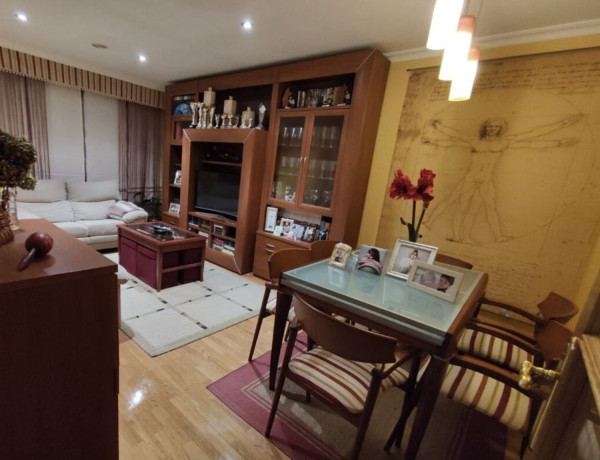 Piso en venta en , Foz photo 3