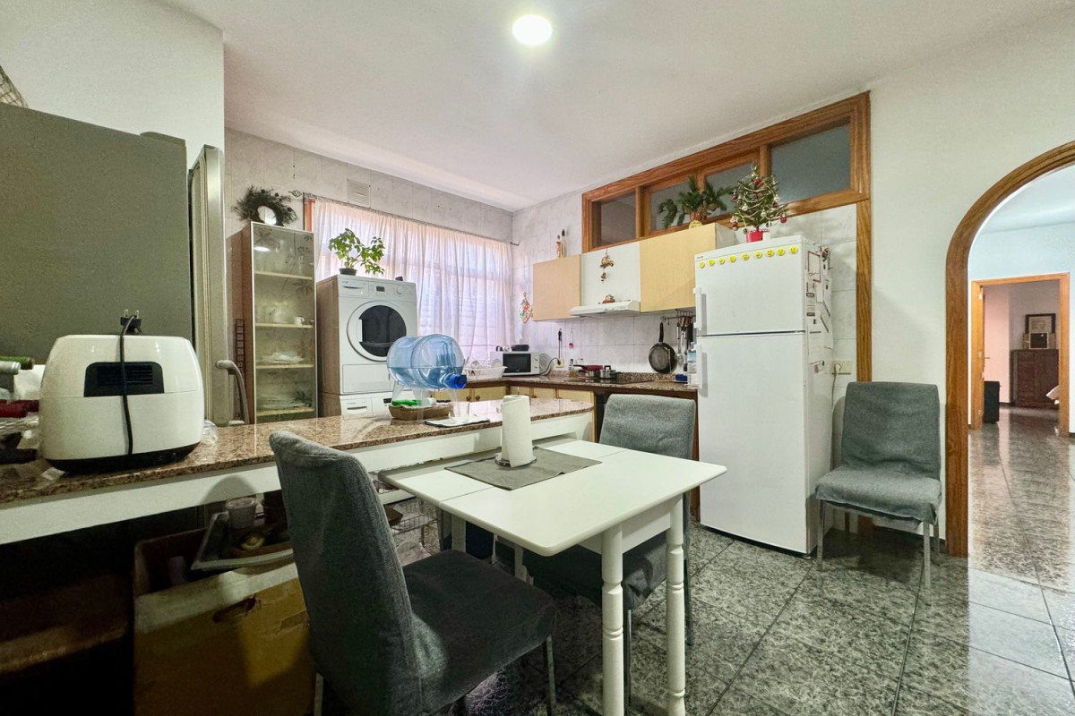 Продажа квартиры на Calle Reyes Católicos, 7, Тельде
photo 4