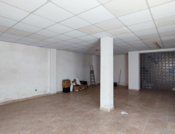 Bajo en venta en Calle Ferrocarril d'Alcoi, 67, Gandia thumbnail 2