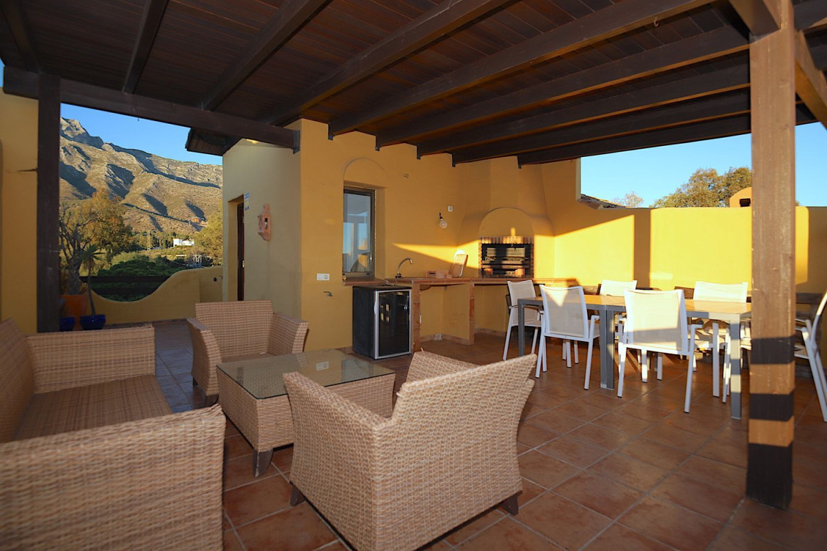 Venta de chalet adosado en Nagüeles-Milla de Oro , Marbella photo 5