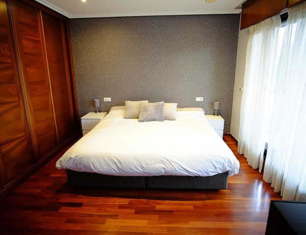 Detached villa for sale in  Calle Cabanela, 8, Ferrol photo 4