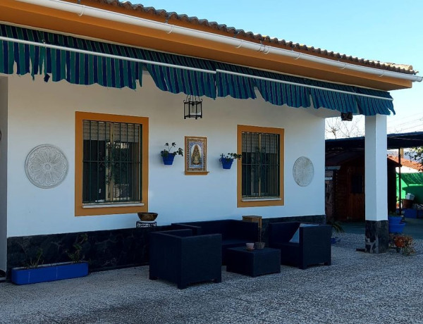 Коттедж на продажу в , Castilblanco de los Arroyos photo 1