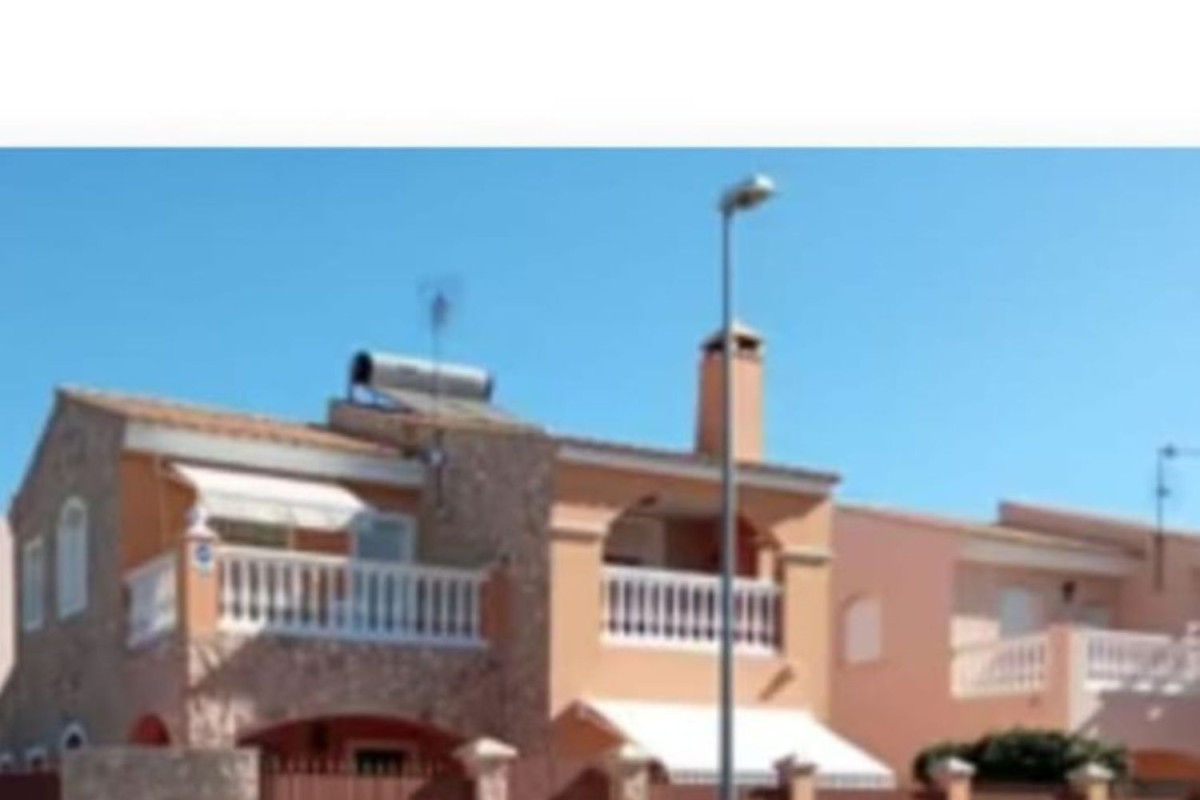 Venta de chalet independiente en Albahaca, 1, Ayamonte
photo 4