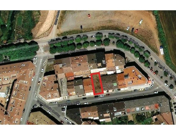 Terreno en venta en Berga photo 2