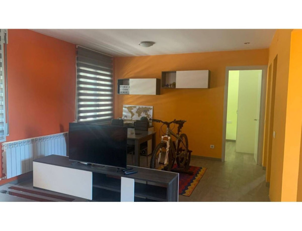First floor for sale in , Gironella photo 4