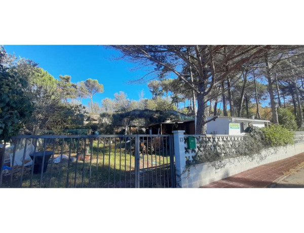 Terreno en venta en calle Pau Claris photo 2
