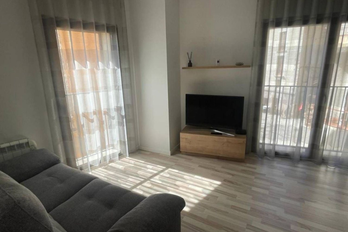 Piso en venta en calle de Sant Josep, Сант-Ллоренс-де-Моруньис
photo 2