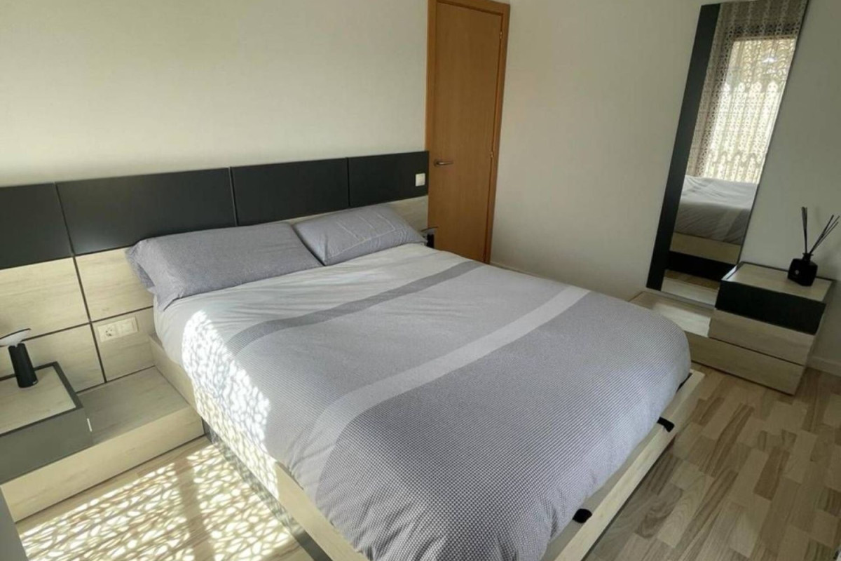 Piso en venta en calle de Sant Josep, Сант-Ллоренс-де-Моруньис
photo 3