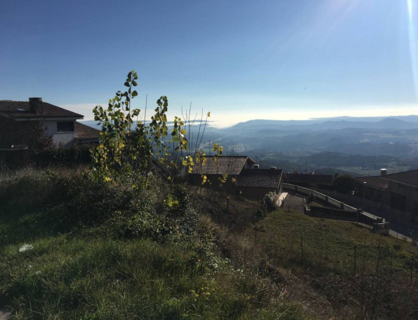 Terreno en venta en Berga photo 3