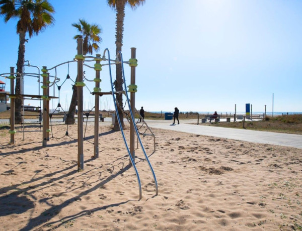 Bajo en venta en  Paseo Maritimo, Castelldefels photo 4