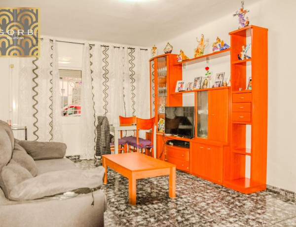 Bajo en venta en  Peramás , Mataró photo 1
