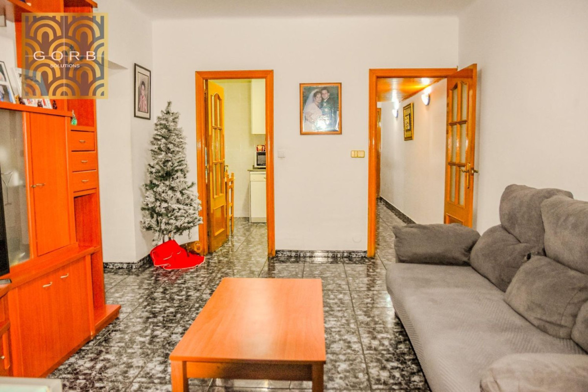 Venta de bajo en Peramás, Mataró
 photo 4