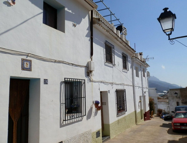 Casa de pueblo en venta en serrana thumbnail 2