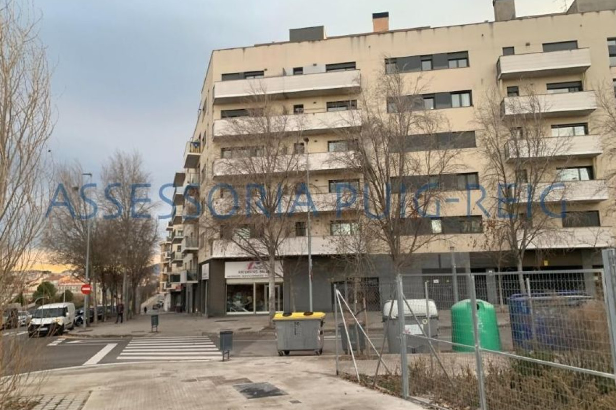 Продажа квартиры на Calle del Camí Vell de Santpedor, Манреса
photo 1