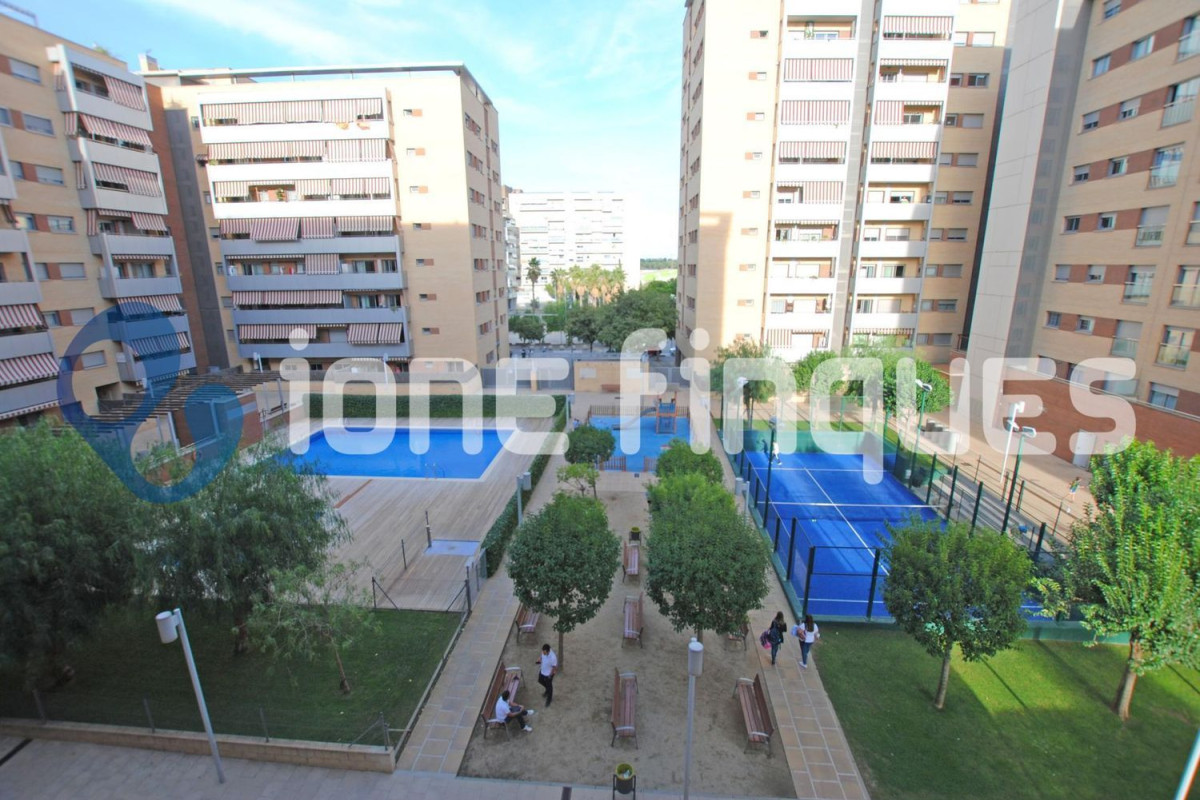 Piso en venta en Barberà del Vallès, Barberà del Vallès
 photo 2