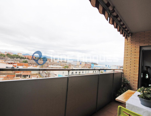 Apartment for sale in , Barberà del Vallès photo 4
