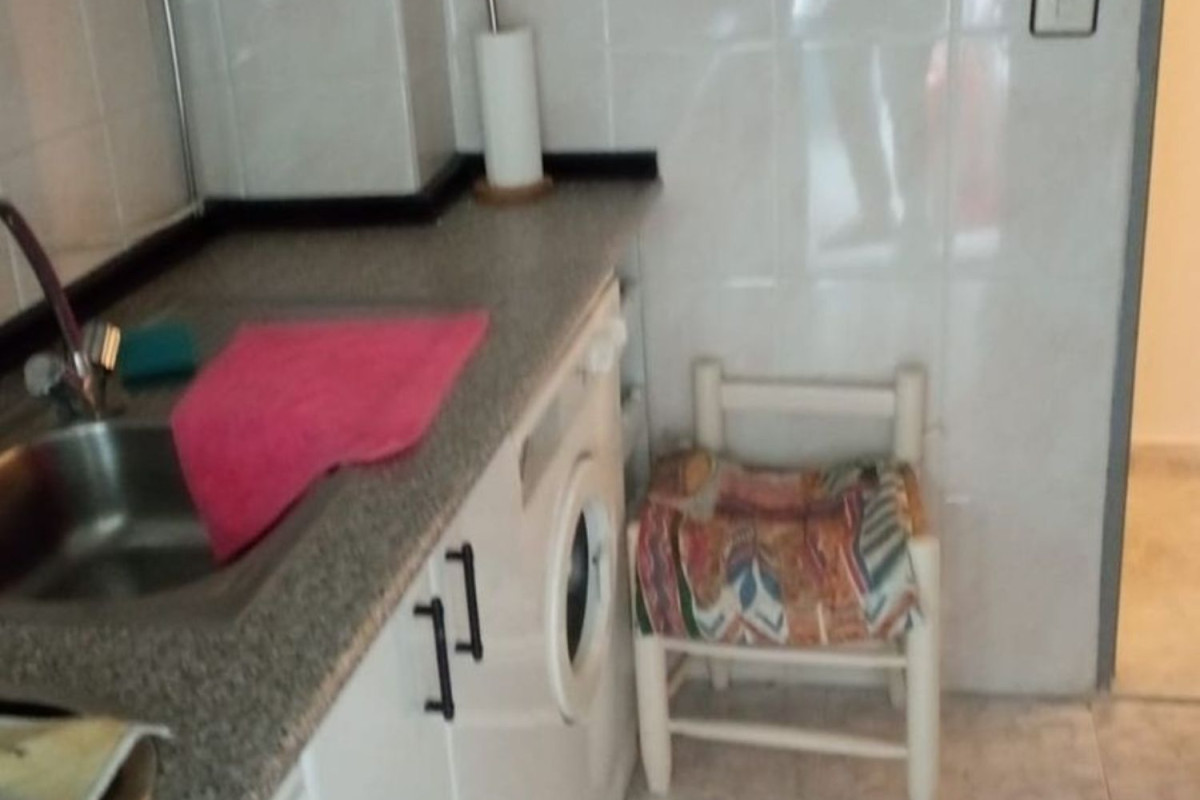 Piso en venta en calle José Sánchez Gallego, Каркабосо
photo 2