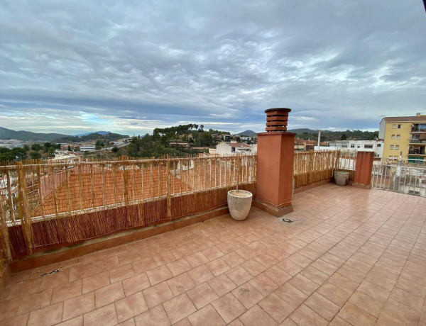 Piso en venta en , Molins de Rei photo 1