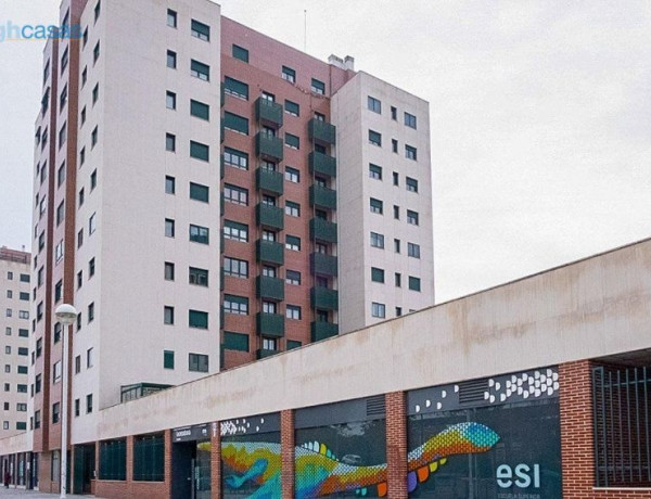 Local en venta en Palomeras Bajas photo 1