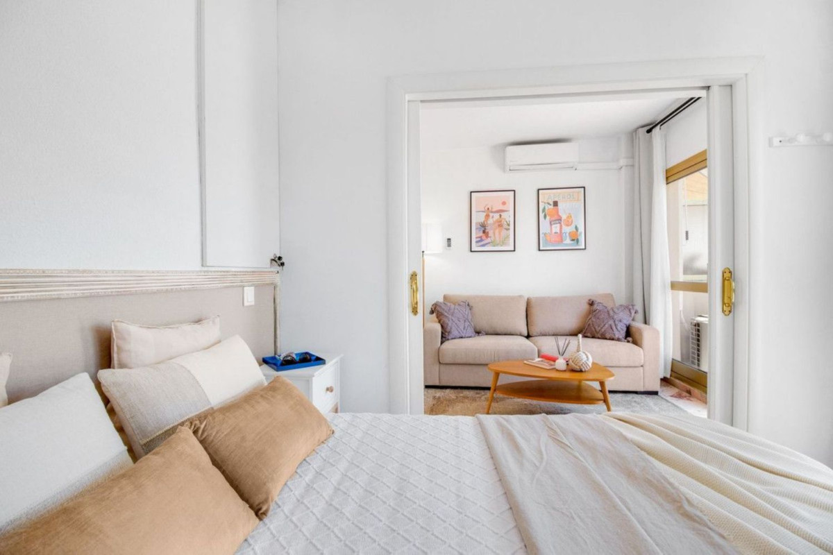 Продажа квартиры на Calle Frankonia, Марбелла
photo 5