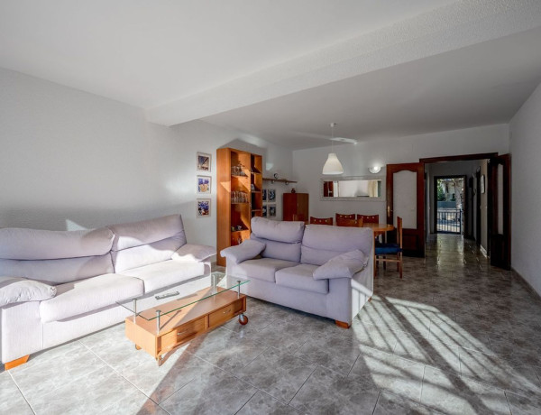 Detached villa for sale in  Can Nicolau - Les Sorres - Valparaiso , Cunit photo 2