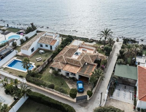 Chalet independiente en venta en Urbanización Marbesa, Marbella photo 1