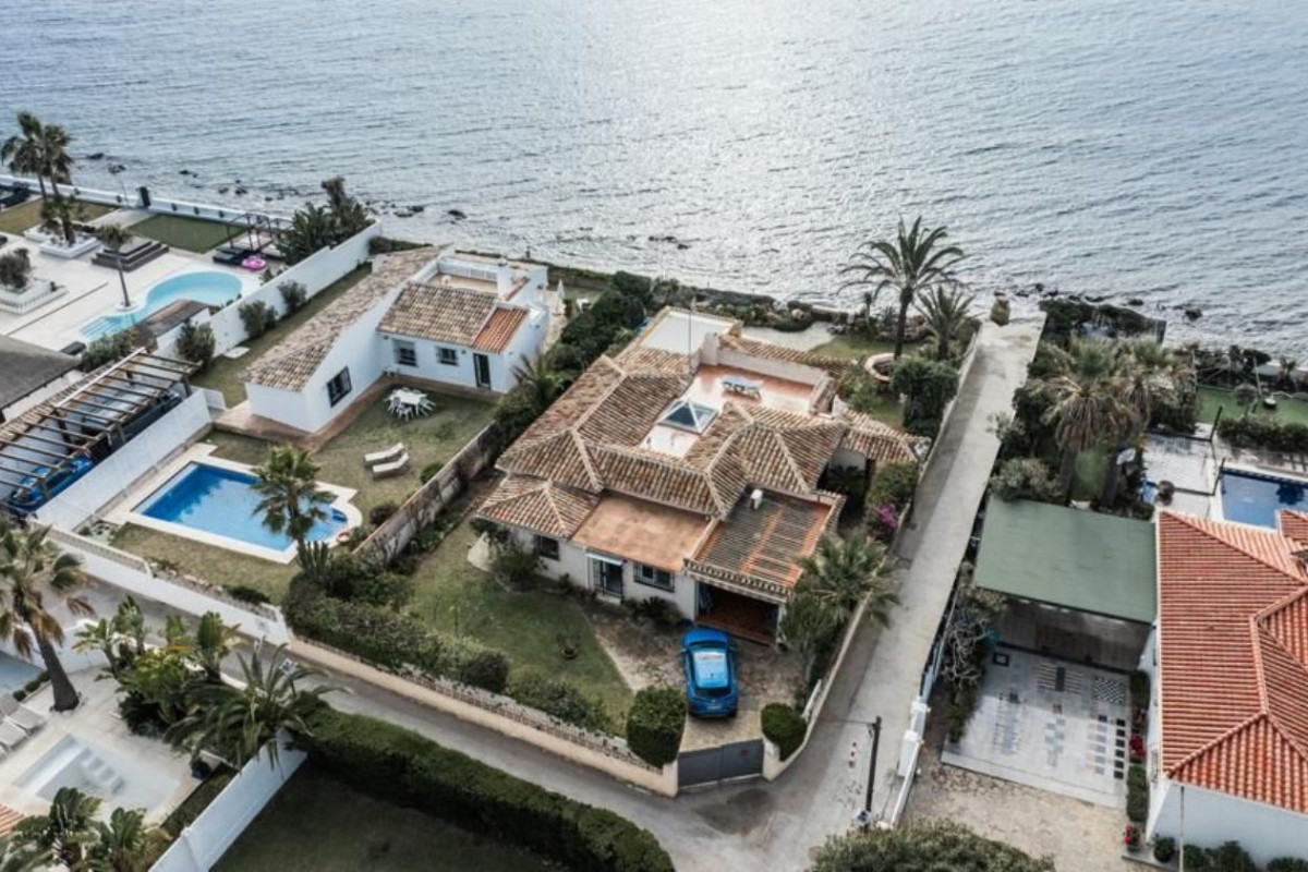 Venta de chalet independiente en Urbanización Marbesa, Marbella
 photo 2