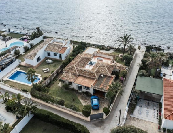 Chalet independiente en venta en Urbanización Marbesa, Marbella thumbnail 1