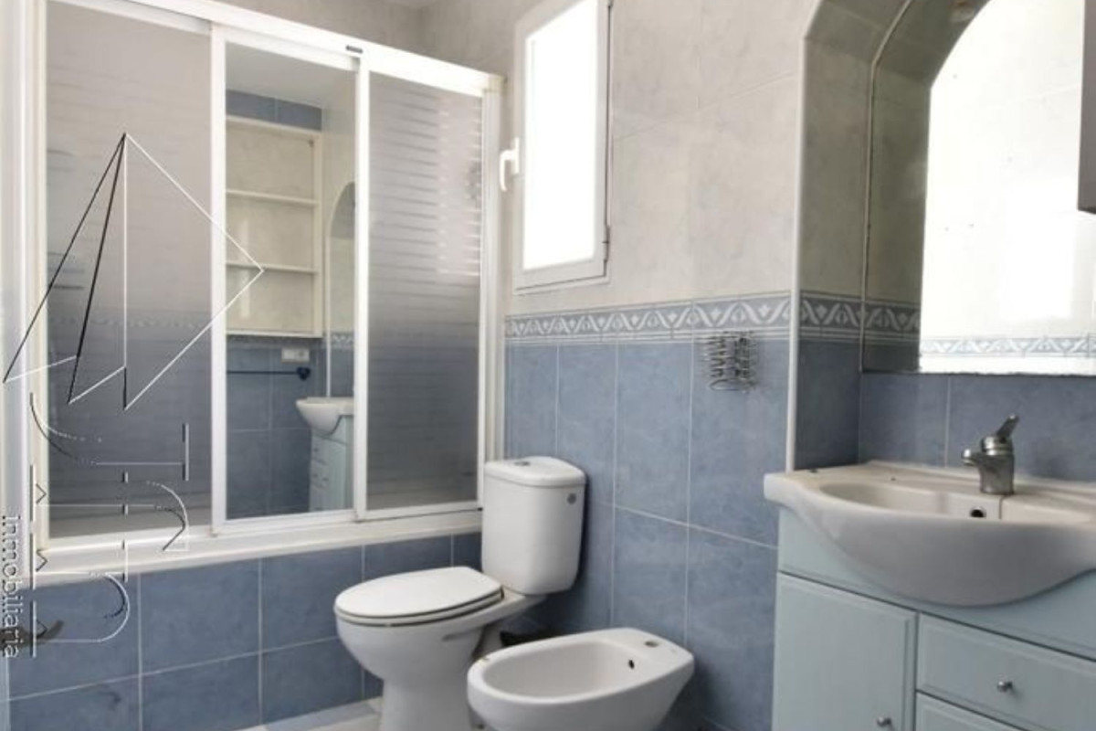 Piso en venta en calle Primitivo Aguado, Iscar
photo 2