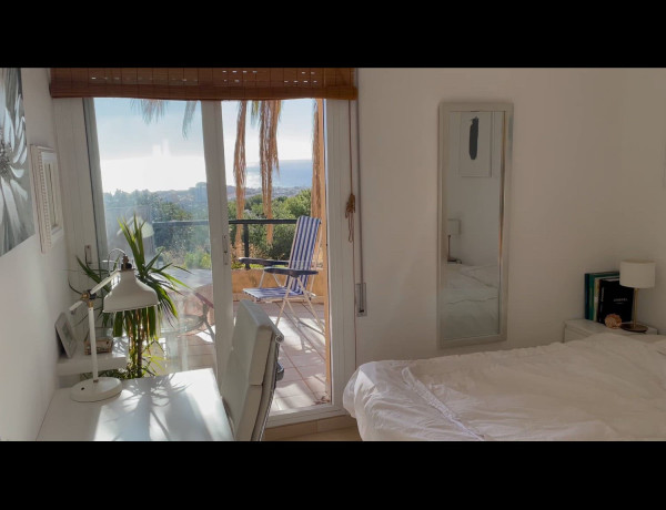 Chalet adosado en venta en Avenida de Miquel Utrillo s/n , Sitges thumbnail 2