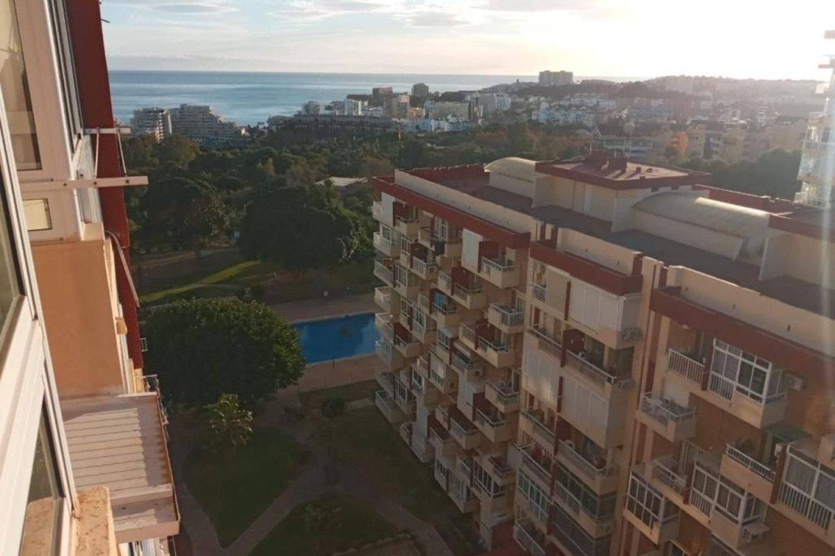 Продажа студии в Avenida gamonal, Бенальмадена photo 1