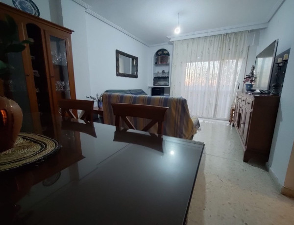 Piso en venta en Calle Niágara, Huelva thumbnail 2