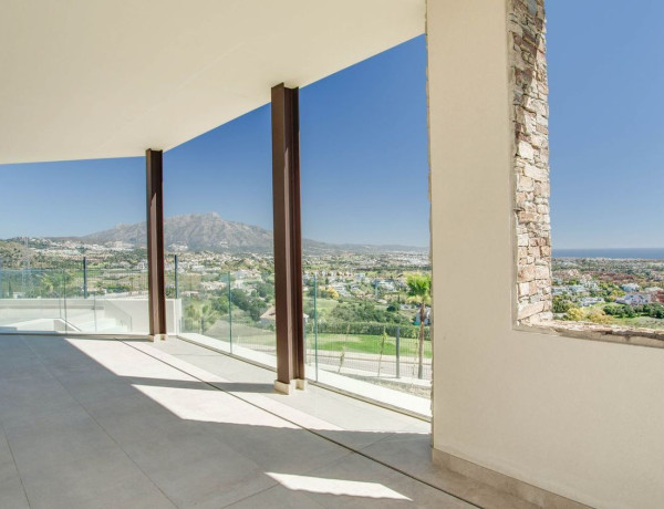 Chalet independiente en venta en  Benahavís , Benahavís photo 4
