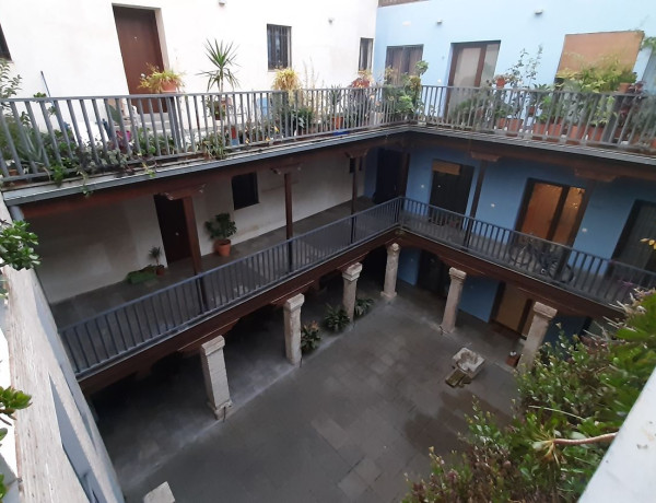 Piso en alquiler en Calle Elvira, 52 , Granada thumbnail 2