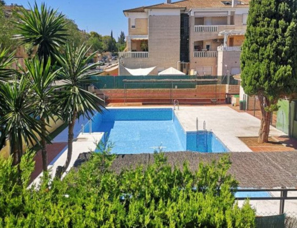 First floor for sale in  Avenida de reina sofia, 4, Tomares photo 2