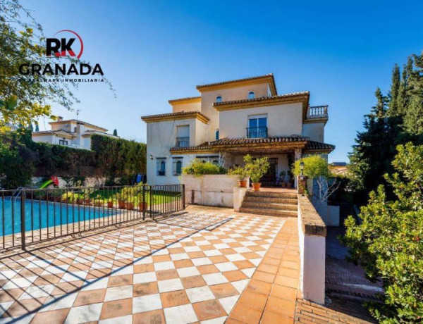 Chalet independiente en venta en , Cajar photo 1
