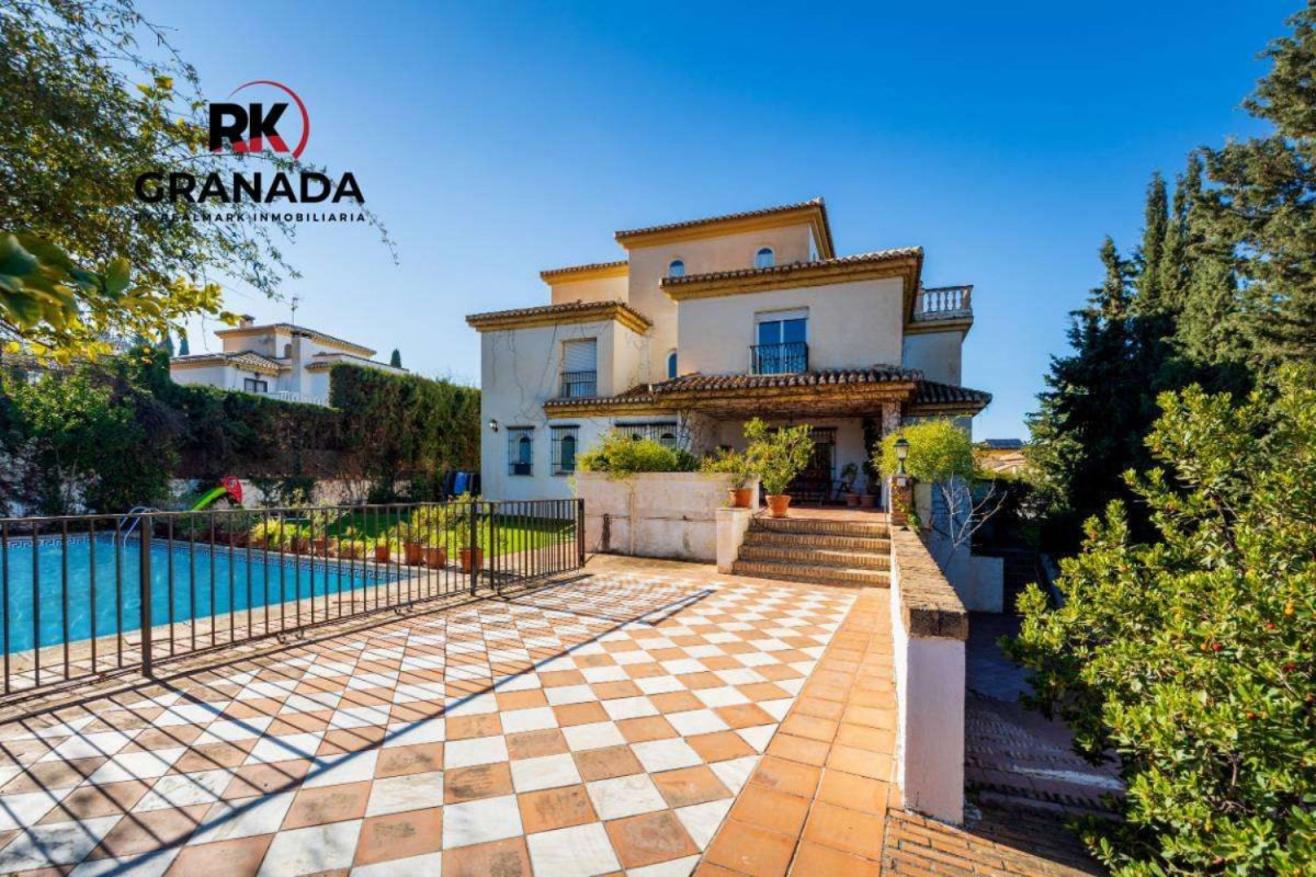 Casa o chalet independiente en venta en paseo Leñadores, Cajar
 photo 2