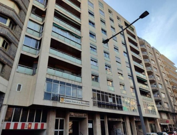 Продажа квартиры в Avenida de Madrid, Lleida photo 1