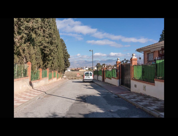 Terreno en venta en calle Geraneo photo 2