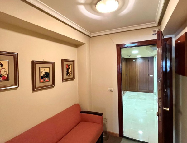 Office for sale at  Calle de Rosalía de Castro , Vigo photo 4