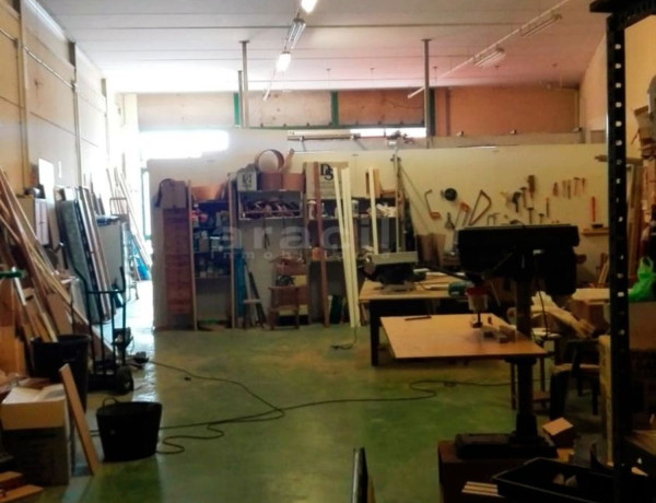 Nave en venta en avenida d'Alacant photo 4