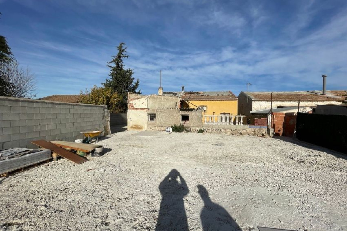 Продажа отдельного шале в , Бенехусар photo 1