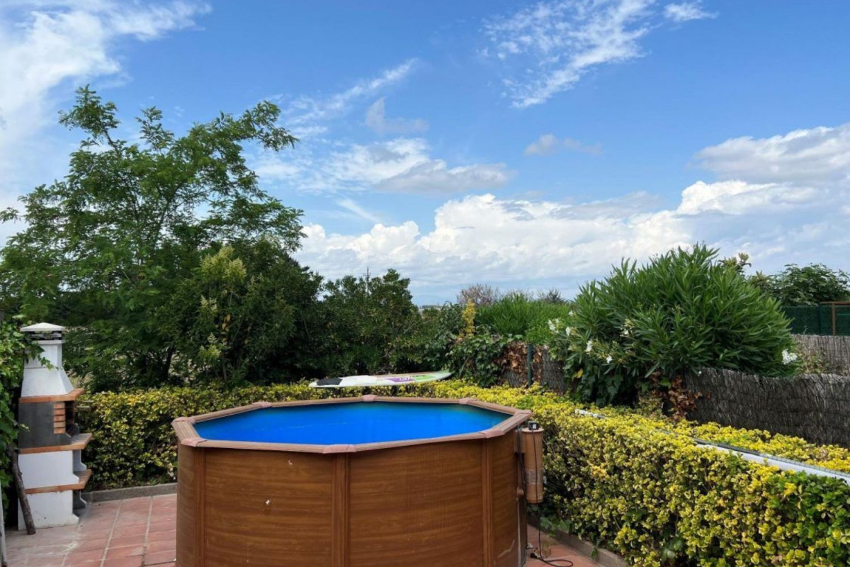 Venta de chalet adosado en , Sant Pere Pescador photo 4