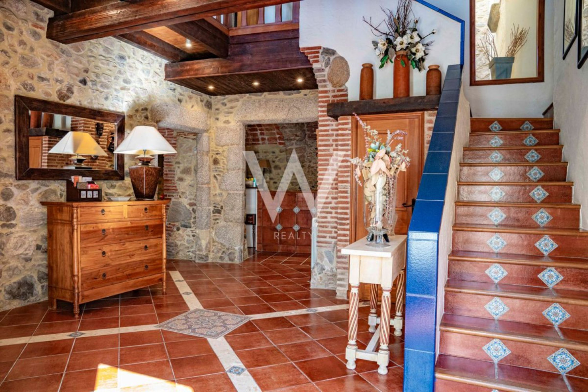 Properties for sale and rent in Spain photo 2
