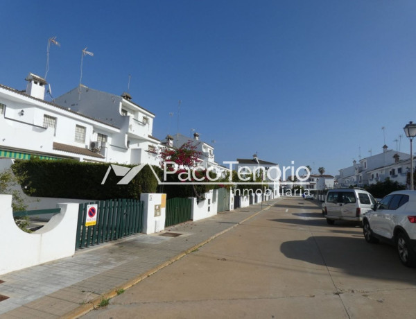 Chalet adosado en venta en , La Antilla photo 1