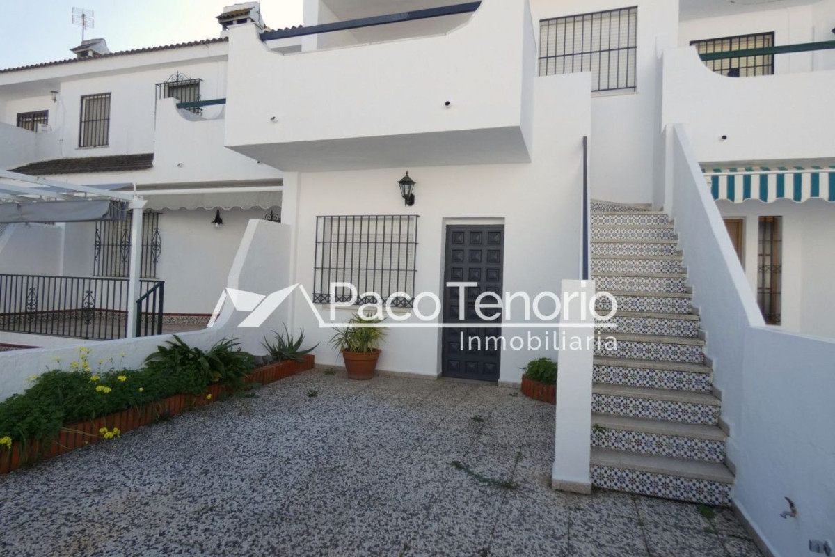 Venta de chalet adosado en , La Antilla photo 2
