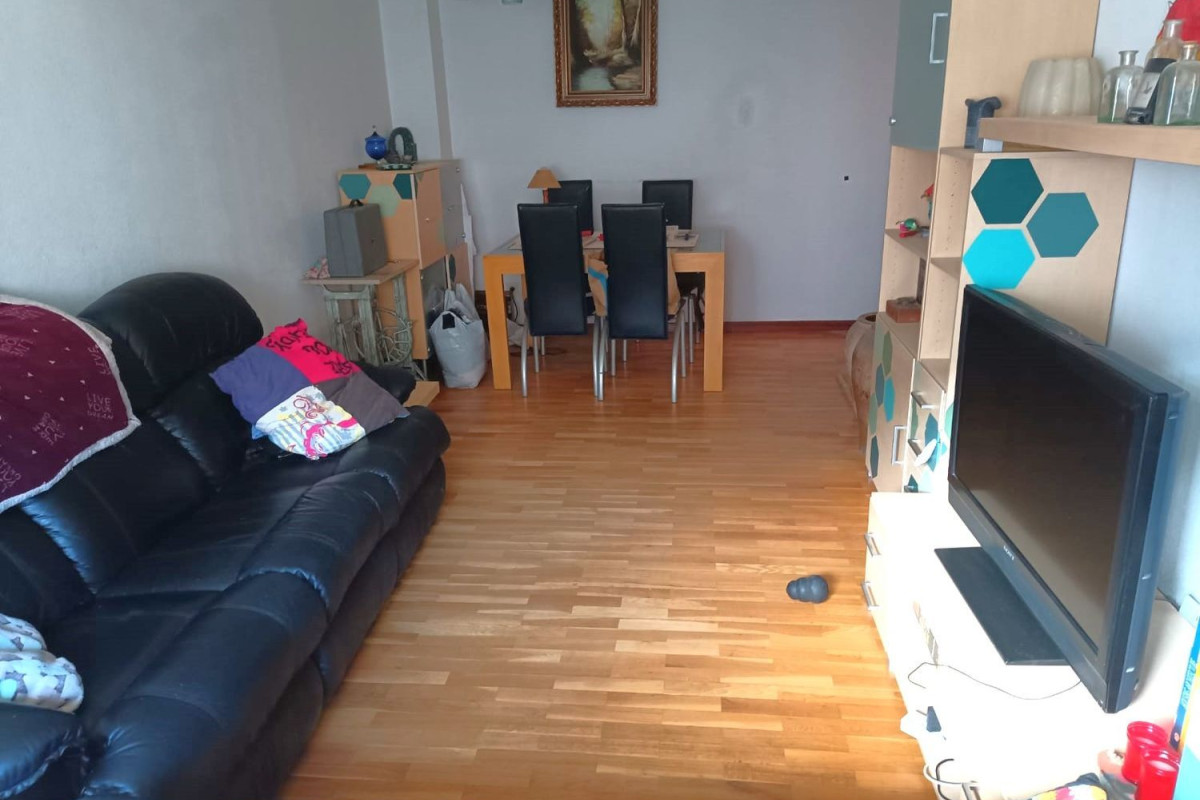 Sale of apartment in Calle Portillejo, Logroño
photo 3