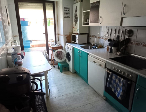 Apartment for sale in  Calle Portillejo, Logroño photo 4