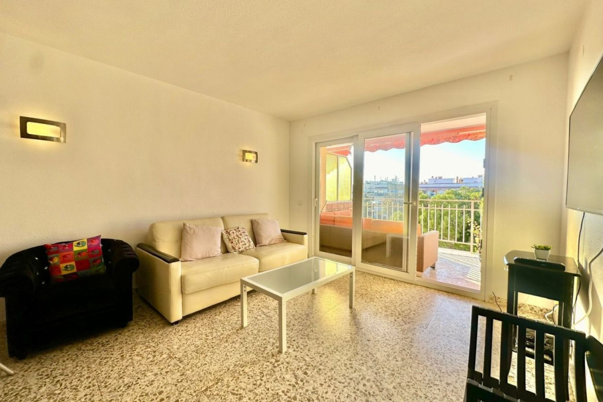 Venta de piso en Avenida del Mediterráneo, Rincón de la Victoria
photo 4