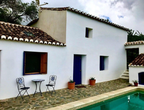 Casa de pueblo en venta en Lecrin photo 4